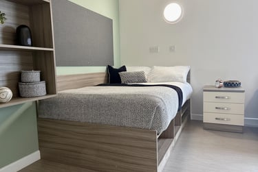 Premium Ensuite at Hamwic Hall, Cook STreet, City Centre, Southampton, SO141YA - Image 1