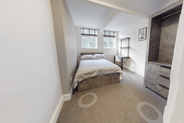 1 bed house, 1+ Rooms in 9 Bed Property, Hyde Park, Leeds, LS61AP - Image 13