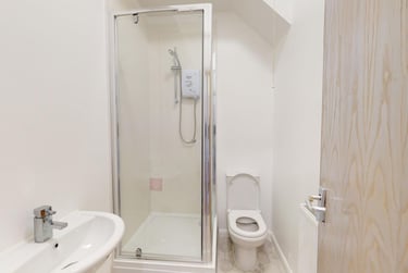 2 bed house, Blenheim Terrace, Woodhouse, Leeds, LS29JG - Image 4