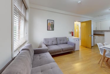 5 bed house, Blenheim Terrace, Woodhouse, Leeds, LS29JG - Image 1