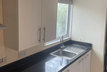 2 bed house, Market Street, City Centre, Loughborough, LE113ER - Image 2