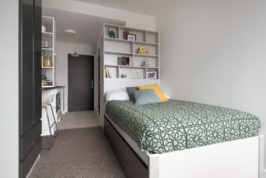 Premium Lower floor Ensuite (Clifton House) at Clifton and Stewart House, 1 Clifton Place, City Centre, Glasgow, G37LD - Image 1