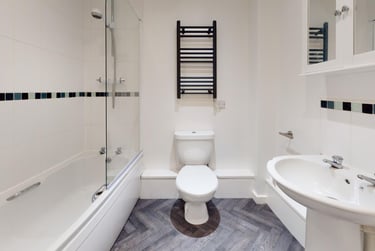 2 bed house, St Anns Court, Kirkstall, Leeds, LS53LF - Image 6