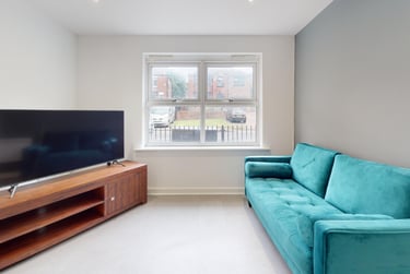 2 bed house, St Anns Court, Kirkstall, Leeds, LS53LF - Image 9