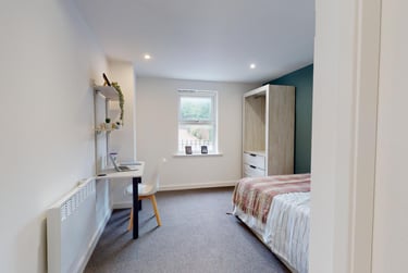 2 bed house, St Anns Court, Kirkstall, Leeds, LS53LF - Image 13