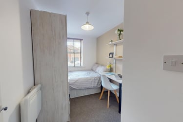 2 bed house, St Ann's Court, Kirkstall, Leeds, LS53LF - Image 8