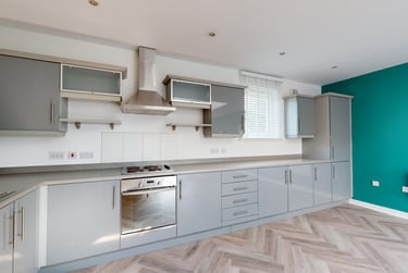 2 bed house, St Ann's Place, Kirkstall, Leeds, LS53LF - Image 12