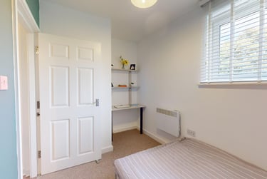 2 bed house, St Ann's Place, Kirkstall, Leeds, LS53LF - Image 14