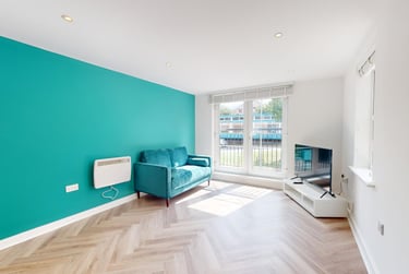 2 bed house, St Ann's Place, Kirkstall, Leeds, LS53LF - Image 7