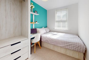 2 bed house, St Ann's Place, Kirkstall, Leeds, LS53LF - Image 9