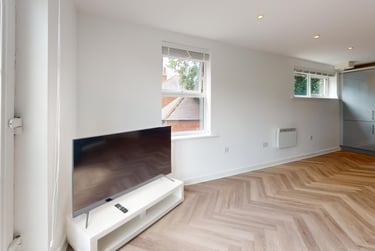 2 bed house, St Ann's Place, Kirkstall, Leeds, LS53LF - Image 10