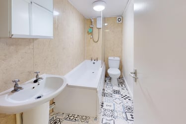 3 bed house, St Michaels Crescent, Headingley, Leeds, LS63AL - Image 8