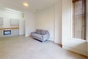 3 bed house, St Michaels Crescent, Headingley, Leeds, LS63AL - Image 10