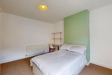 2 bed house, Vicarage Avenue, Kirkstall, Leeds, LS53HH - Image 15