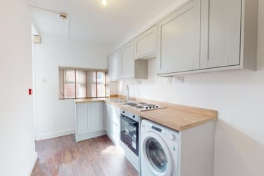 1 bed house, Victoria Terrace, Woodhouse, Leeds, LS31BX - Image 5