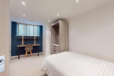 2 bed house, Village Avenue, Burley, Leeds, LS42NX - Image 8