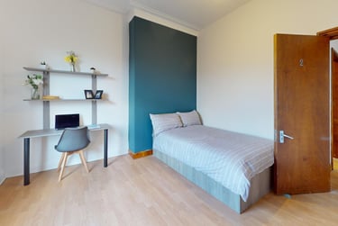 5 bed house, Hyde Park Road, Hyde Park, Leeds, LS61AH - Image 10