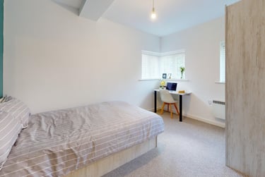 4 bed house, Yalta Court, Woodhouse, Leeds, LS29AG - Image 7