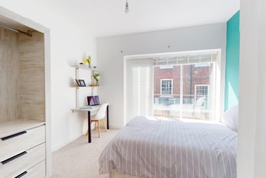 4 bed house, Yalta Court, Woodhouse, Leeds, LS29AG - Image 9