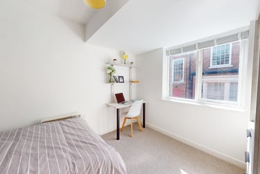 4 bed house, Yalta Court, Woodhouse, Leeds, LS29AG - Image 11