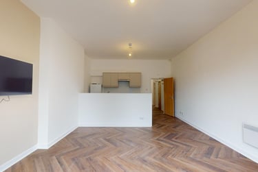 3 bed house, Hyde Terrace, Woodhouse, Leeds, LS29LN - Image 11