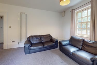 2 bed house, Buckingham House, Hyde Park, Leeds, LS61BL - Image 3