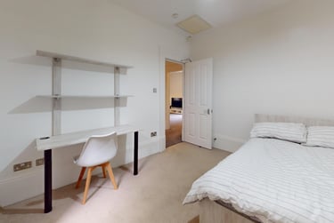 2 bed house, Buckingham House, Hyde Park, Leeds, LS61BL - Image 5