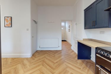 6 bed house, Osborne Street, Bobbers Mill, Nottingham, NG75LY - Image 11