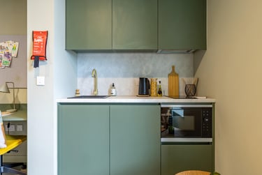 Classic Sky View Studio at The Store House, 9 Central Road, Hyde Park, Leeds, LS16BX - Image 6