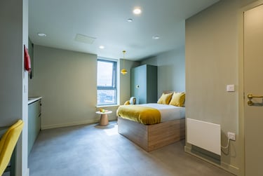 Premium Sky View Studio at The Store House, 9 Central Road, Hyde Park, Leeds, LS16BX - Image 6