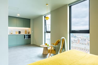 Superior Sky View Studio at The Store House, 9 Central Road, Hyde Park, Leeds, LS16BX - Image 7