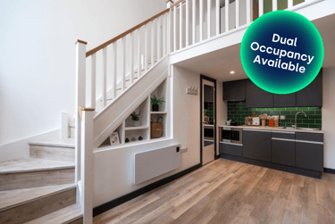 Platinum Loft Apartment - Image 1