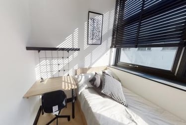 8 bed house, Harvey Street, West End, Lincoln, LN11TE - Image 3