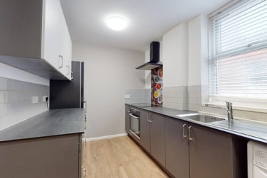 5 bed house, Chestnut Grove, Wavertree, Liverpool, L158HS - Image 2