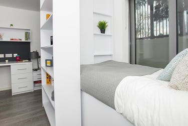 Twin Studio - Image 5