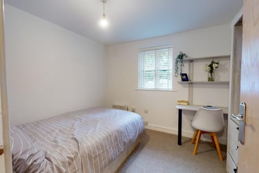 2 bed house, The Grange, Headingley, Leeds, LS62BY - Image 4