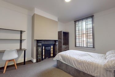 9 bed house, Moorland Avenue, Hyde Park, Leeds, LS61AP - Image 9