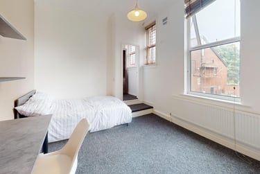 2 bed house, Regent Park Avenue, Rampart Road, Leeds, LS62AU - Image 9