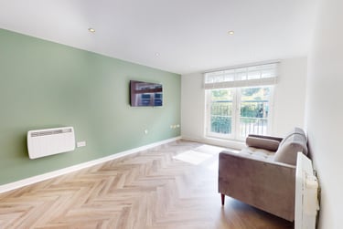 2 bed house, St Ann's Place, Kirkstall, Leeds, LS53LF - Image 1