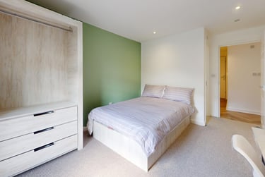 2 bed house, St Ann's Place, Kirkstall, Leeds, LS53LF - Image 13