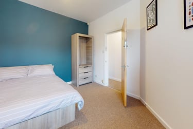 2 bed house, St Michaels Crescent, Headingley, Leeds, LS63AL - Image 10