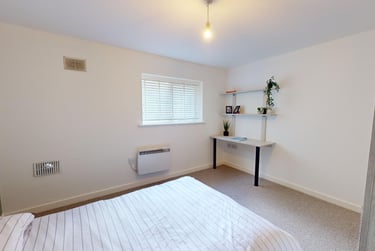 2 bed house, Yalta Court, Woodhouse, Leeds, LS29AG - Image 6