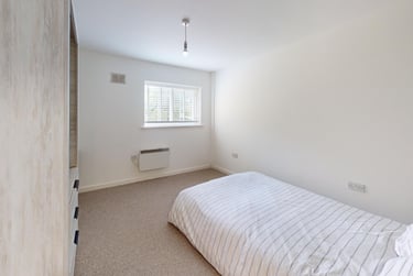 2 bed house, Yalta Court, Woodhouse, Leeds, LS29AG - Image 12