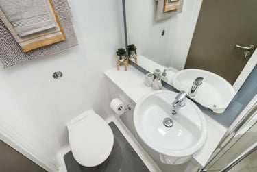 Gold Ensuite at Foundry Courtyard, 214 Kennedy Street, Glasgow Caledonian University, Glasgow, G40DB - Image 5