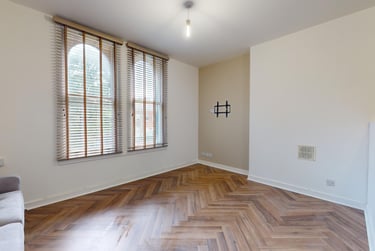 3 bed house, Hyde Terrace, Woodhouse, Leeds, LS29LN - Image 2