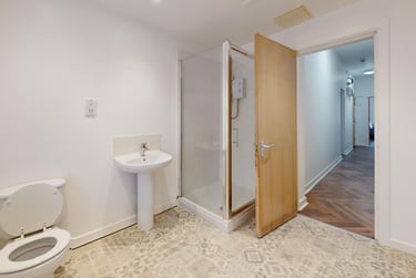 3 bed house, Hyde Terrace, Woodhouse, Leeds, LS29LN - Image 10