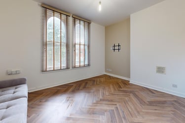 3 bed house, Hyde Terrace, Woodhouse, Leeds, LS29LN - Image 1