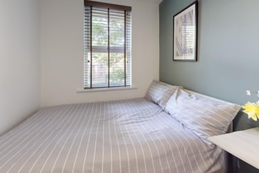 2 bed house, St Ann's Court, Kirkstall, Leeds, LS53LF - Image 15