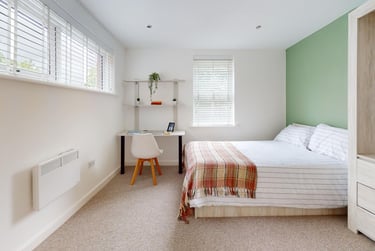 2 bed house, St Ann's Place, Kirkstall, Leeds, LS53LF - Image 13