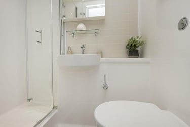 Classic Plus Studio at Waterloo House, Fawcett Street, City Centre, York, YO104GB - Image 4